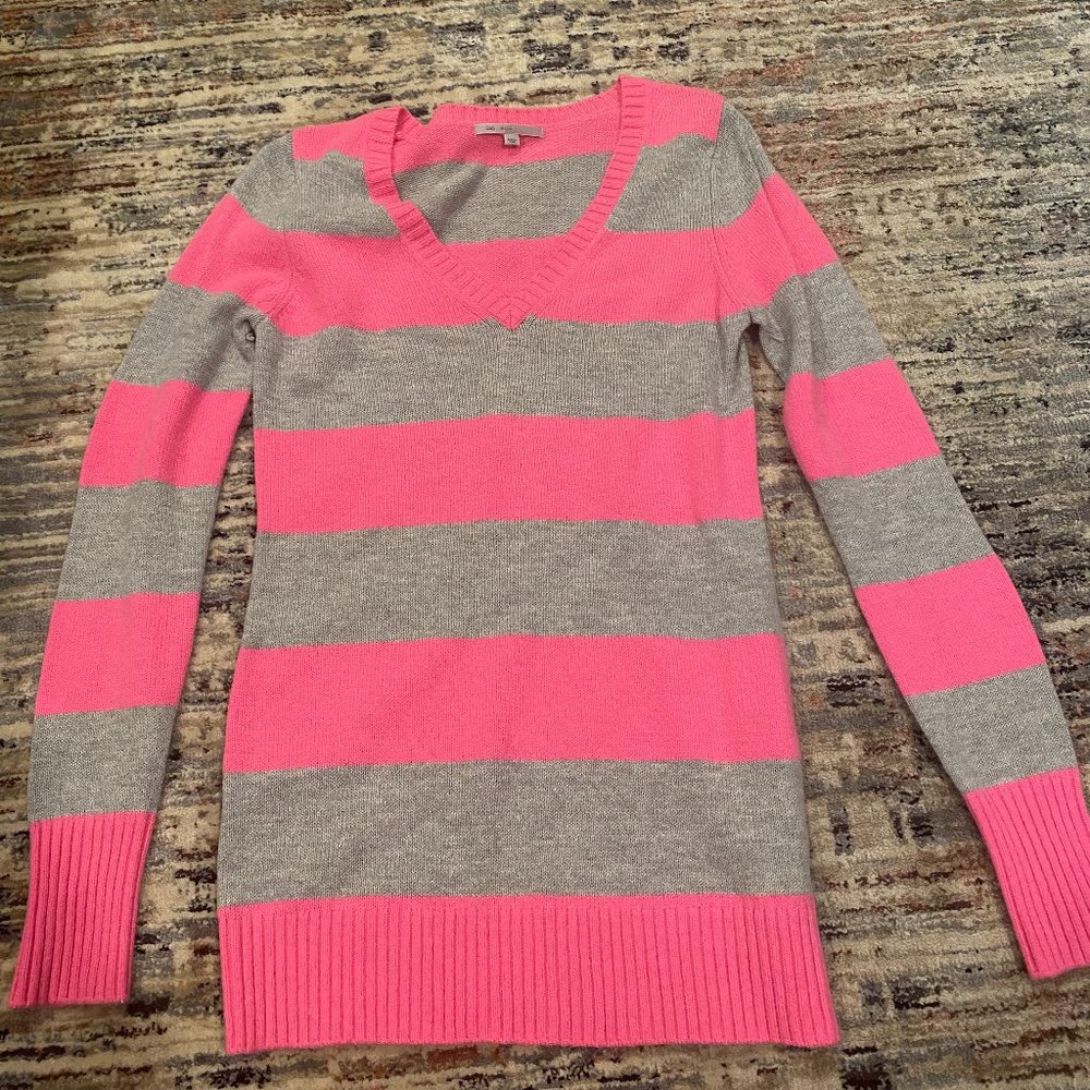 Gap Pink and Grey Strip Sweater Size M